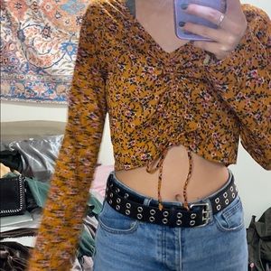 Adjustable short or long flowy long sleeve crop